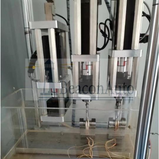 關于帶袢鈦板動態拉伸疲勞試驗機的介紹