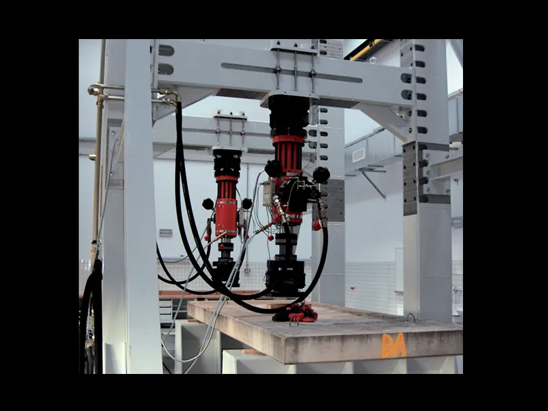 1667782717913411.png BaT2510-4電液伺服多通道結(jié)構(gòu)力學(xué)加載試驗(yàn)系統(tǒng)2.png